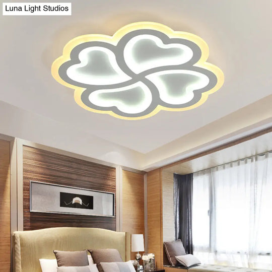 White Clover Ceiling Mount Lamp 19.5/23.5 - Modern Led Metallic Flushmount Light