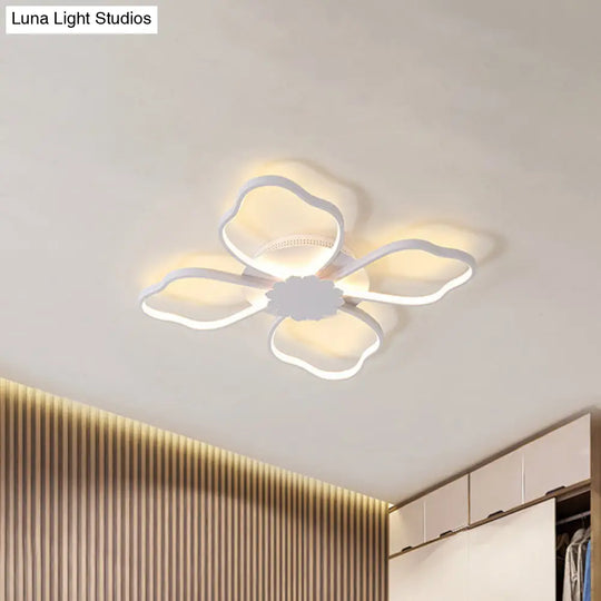 White Clover Led Ceiling Light - Minimalist Aluminum Flush Mount In Warm/White