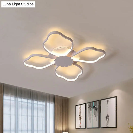 White Clover Led Ceiling Light - Minimalist Aluminum Flush Mount In Warm/White / Warm