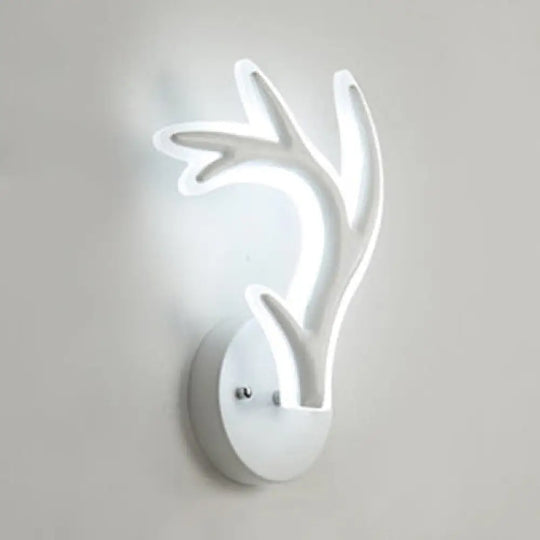 White Deer Horn Led Wall Light - Animal Style Acrylic Sconce For Bedrooms / A