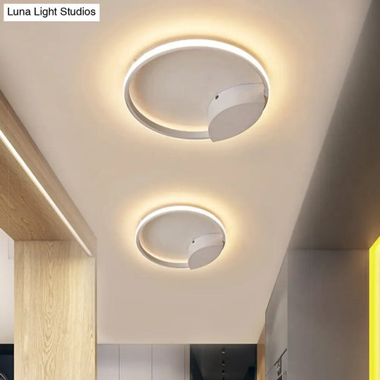 White Light Circular Flush Mount Led Ceiling Fixture (14’/19’/21.5’) For Hallways And Corridors