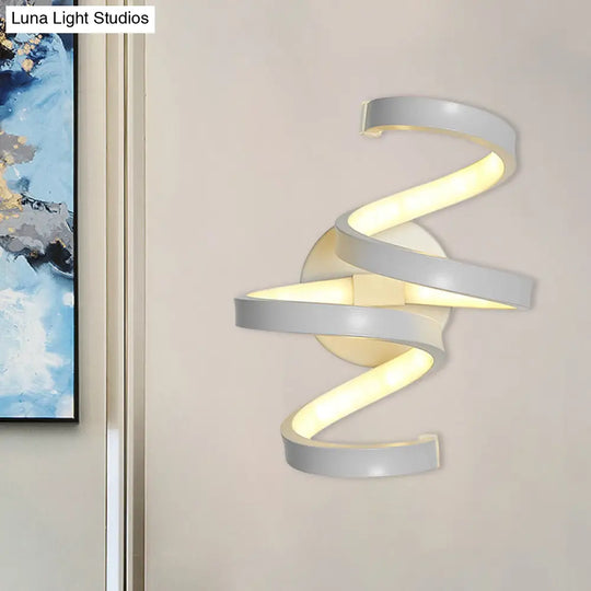 White Nordic Led Wall Sconce With Musical Note Design And Acrylic Shade For Living Room