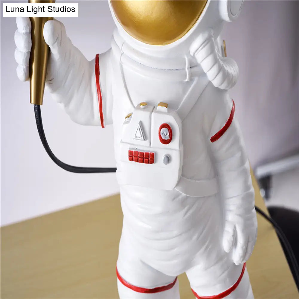 White Resin Spaceman Table Lamp - Creative Cartoon 1 Head Nightstand Light For Childs Room