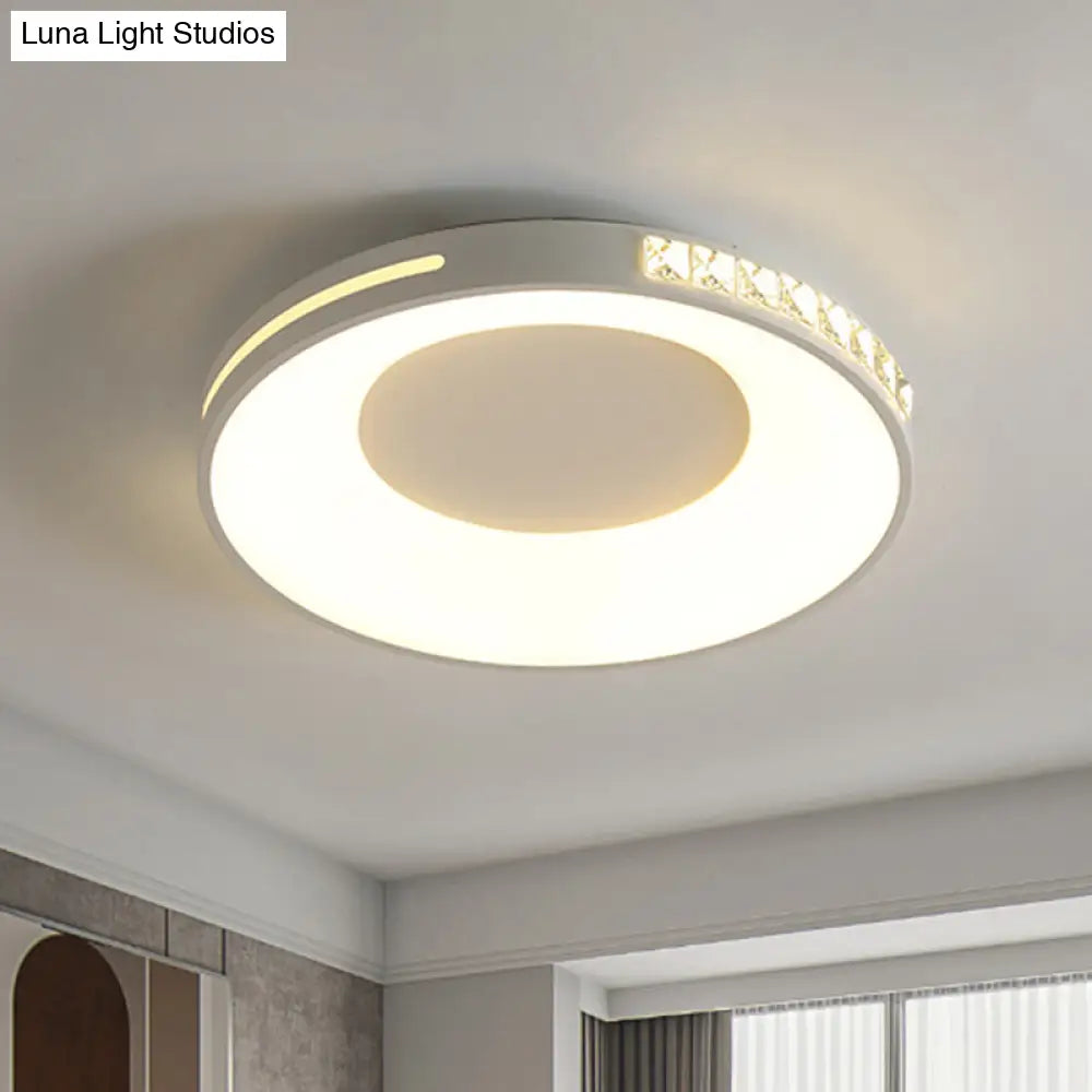 White Round Ceiling Flush Mount Led Light Fixture For Bedroom