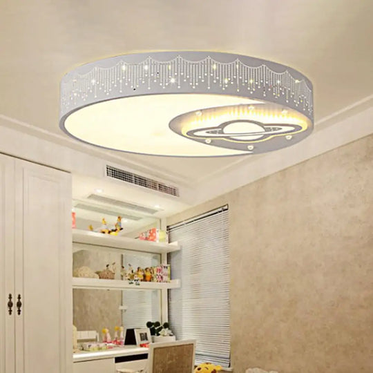 White Round Child Bedroom Ceiling Light With Moon And Planet Metal Flush Mount /