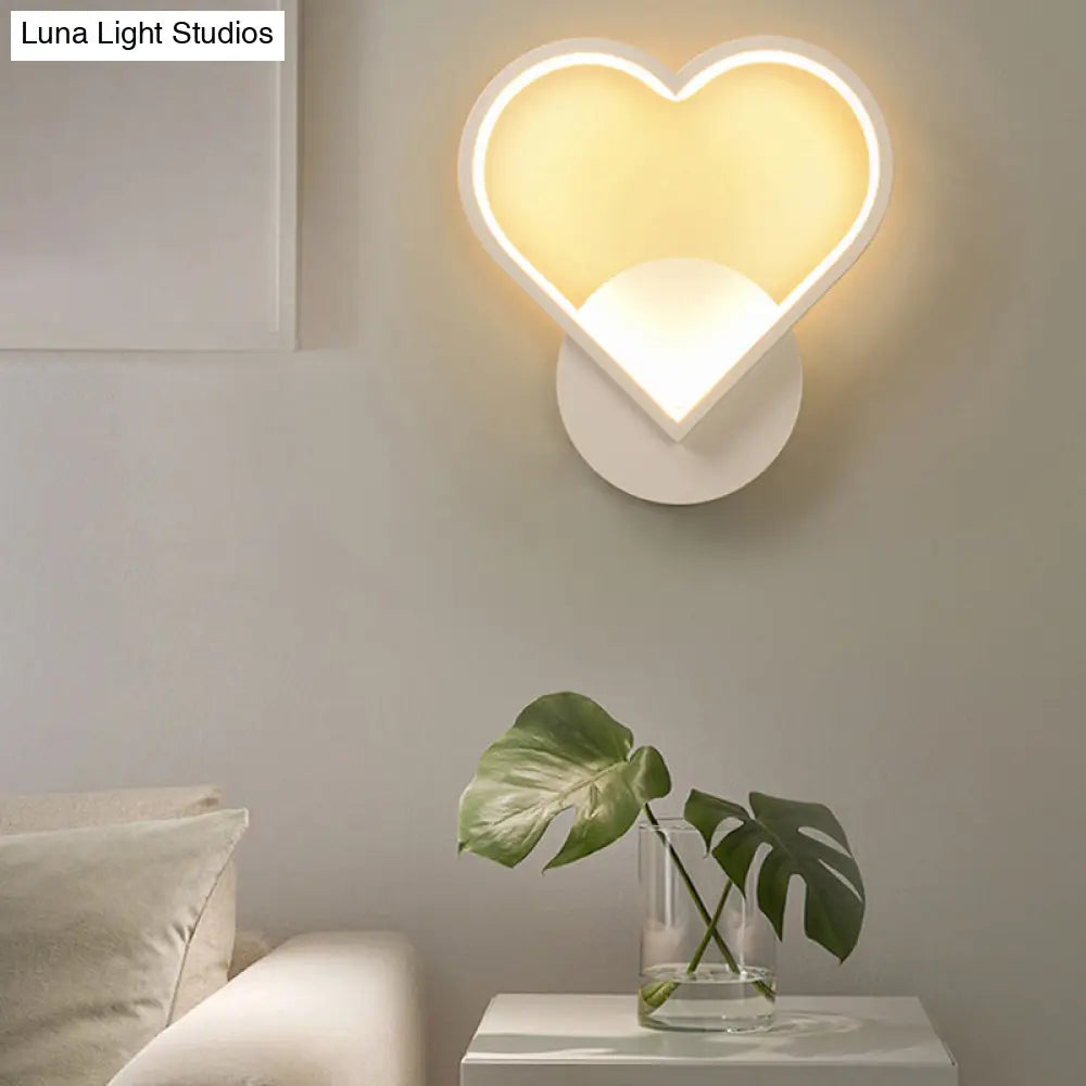 White Shaded Led Wall Light For Living Room - Simplicity Meets Acrylic Mount Lighting