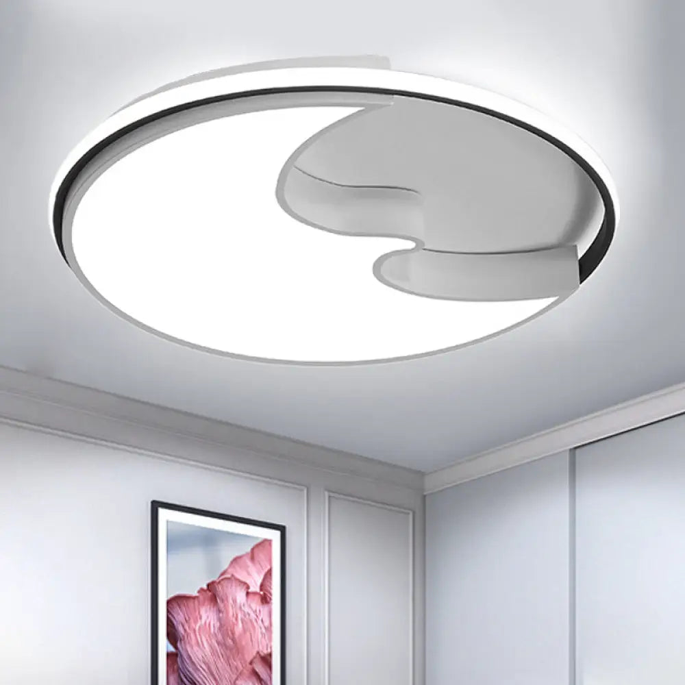 White Study Room Flush Ceiling Light With Simplistic Crescent Acrylic Lamp / 18’