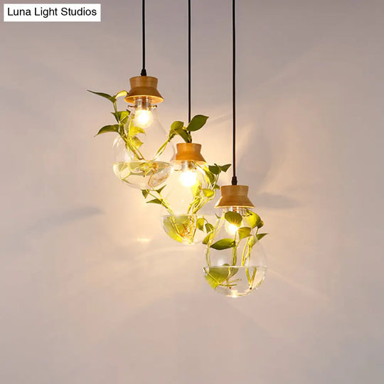 Wooden Cluster Pendant Light With Vintage Bulb Shape And Clear Glass Shades