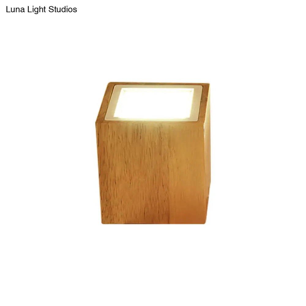 Wooden Mini Corridor Ceiling Lamp Nordic Flush Mount Lighting - Round/Square Led Beige 4’/6’/8’H