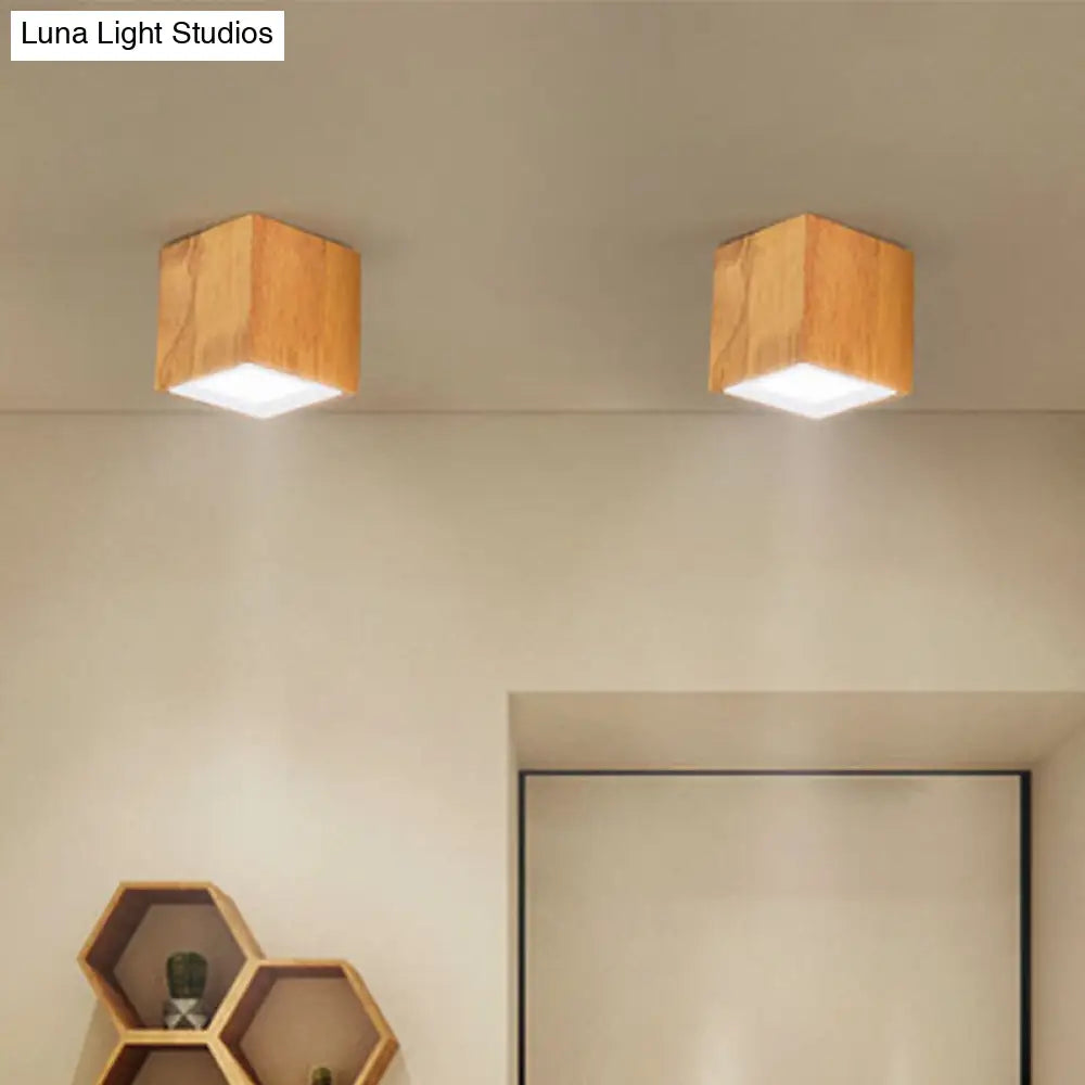 Wooden Mini Corridor Ceiling Lamp Nordic Flush Mount Lighting - Round/Square Led Beige 4/6/8H Wood /