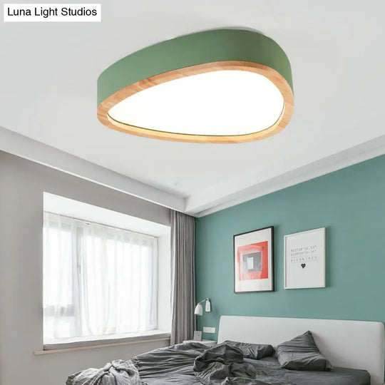 Wooden Teardrop Led Ceiling Light For Boys’ Bedroom