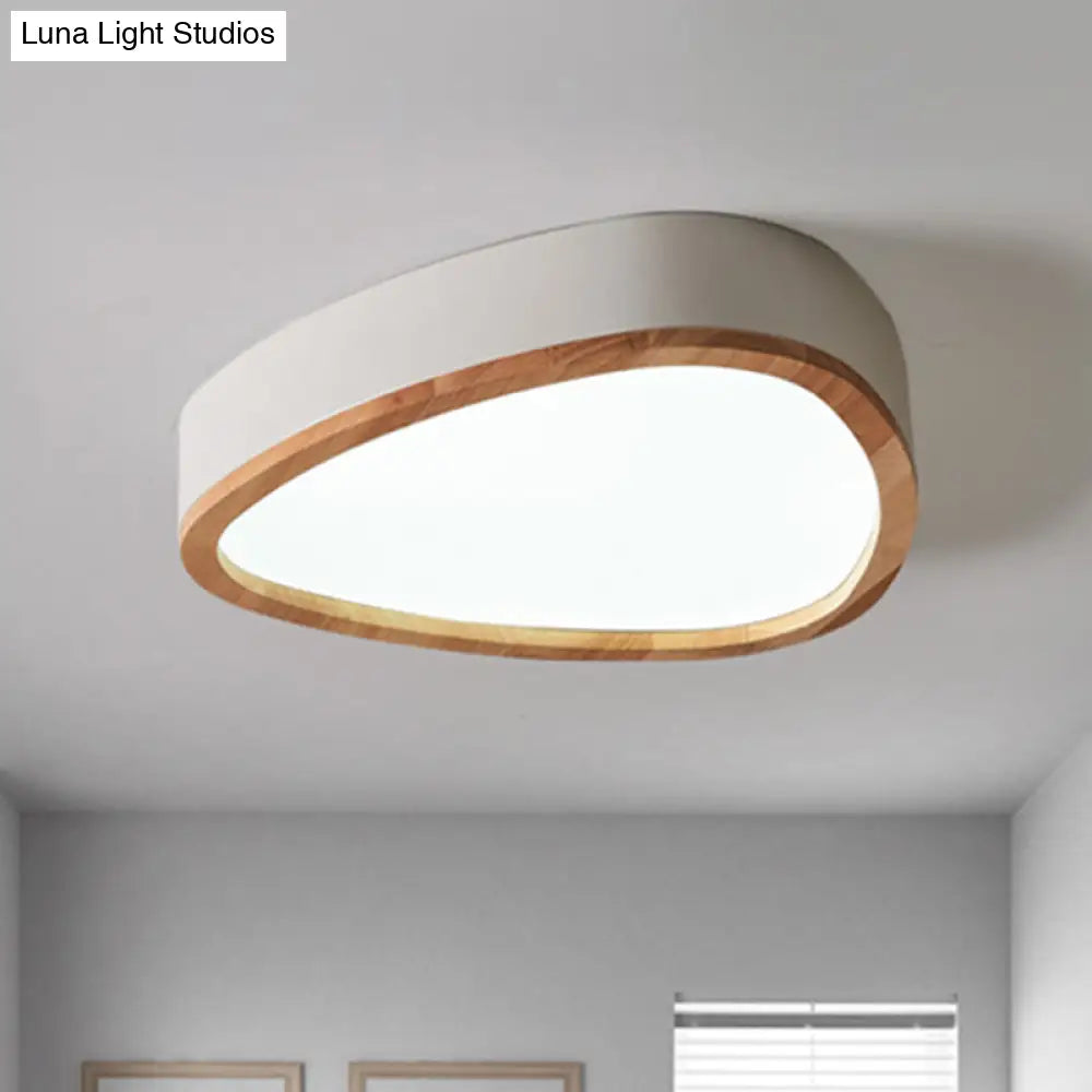 Wooden Teardrop Led Ceiling Light For Boys’ Bedroom