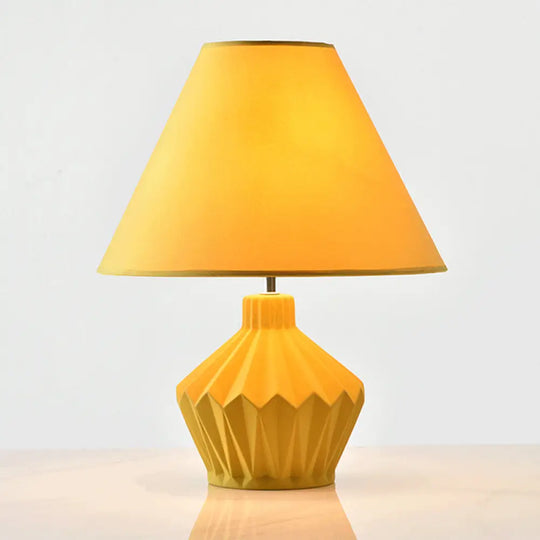 Yellow Ceramic Nightstand Light - Origami Diamond 1-Bulb Table Lamp Country Style