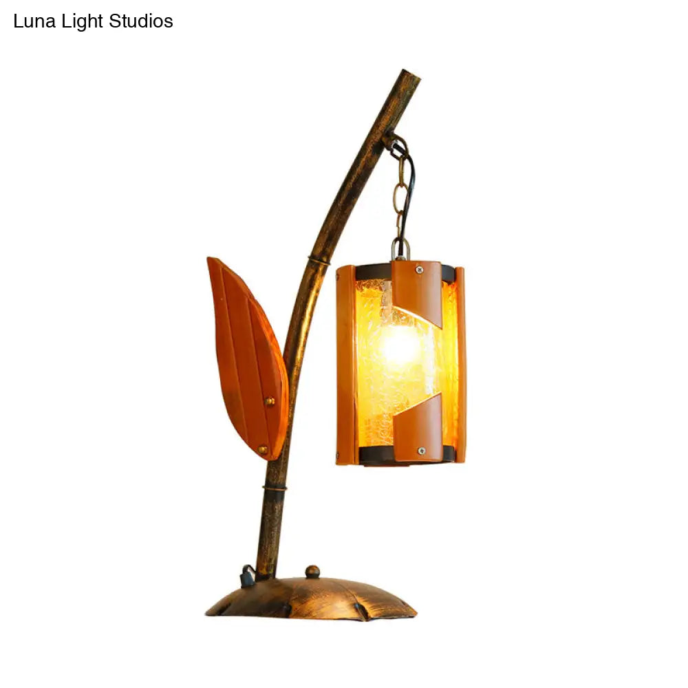 Yellow Crackle Glass Farm Style Desk Lamp