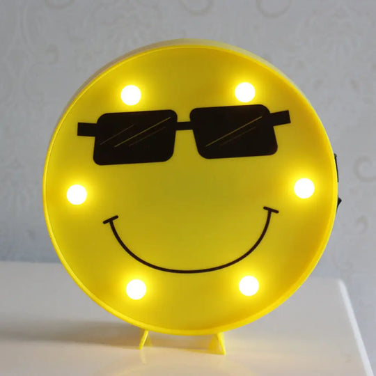 Yellow Emoji Led Nightstand Lamp For Bedroom Decor / Battery Y