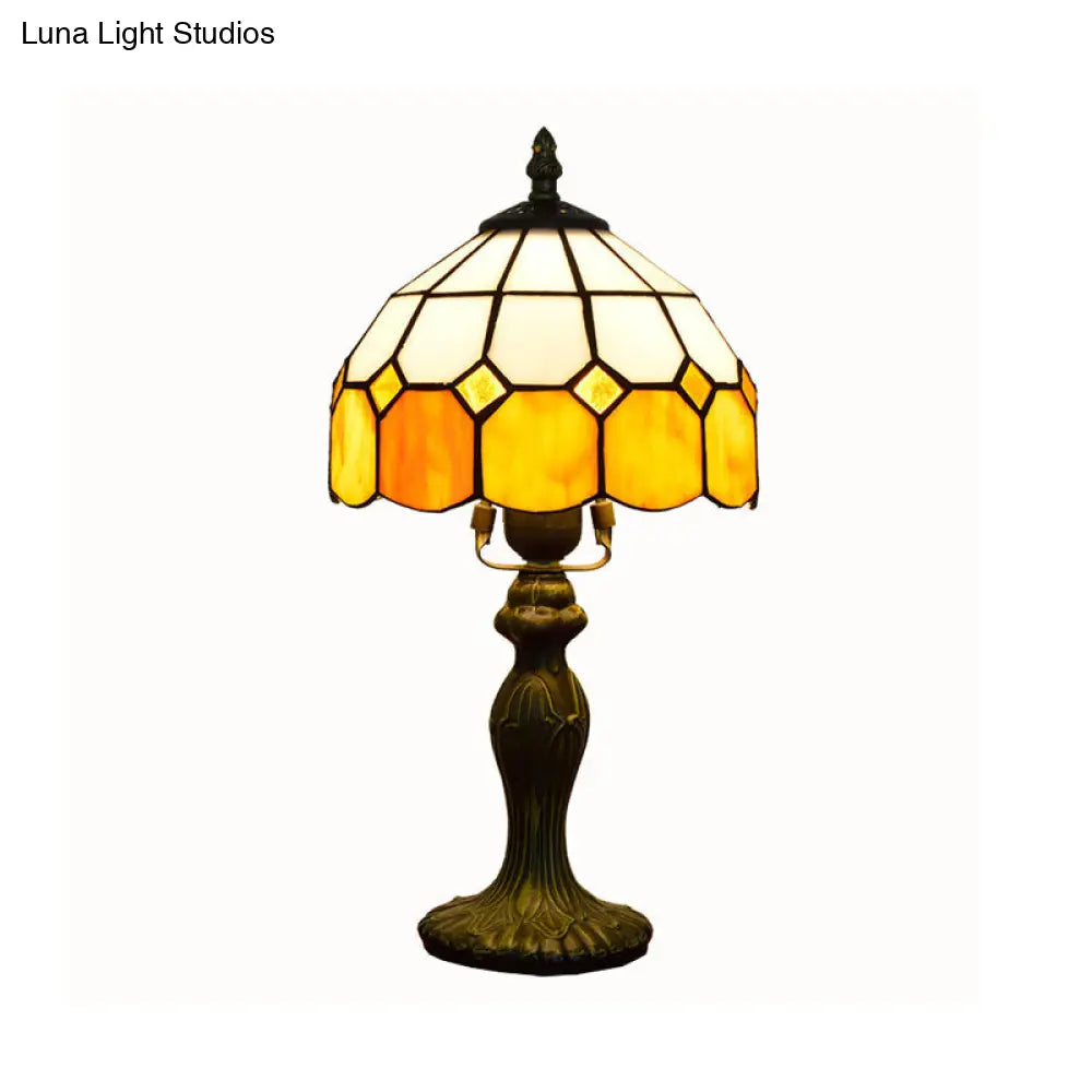 Yellow Single-Bulb Nightstand Lamp With Classic Gridded Glass Design - Perfect For Living Room