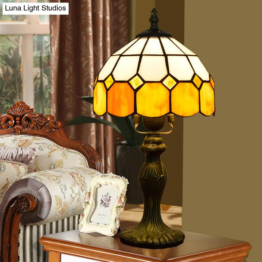 Yellow Single-Bulb Nightstand Lamp With Classic Gridded Glass Design - Perfect For Living Room